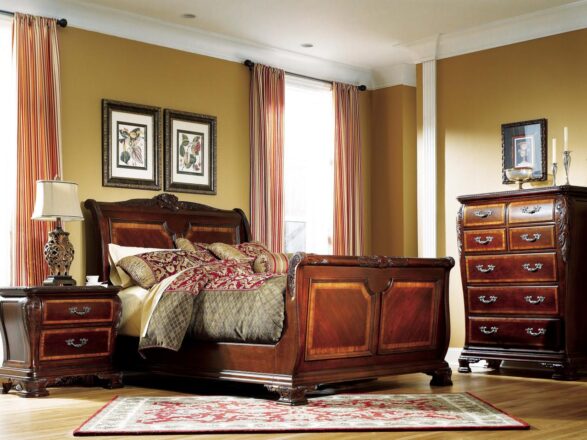 How to Dress a Sleigh Bed